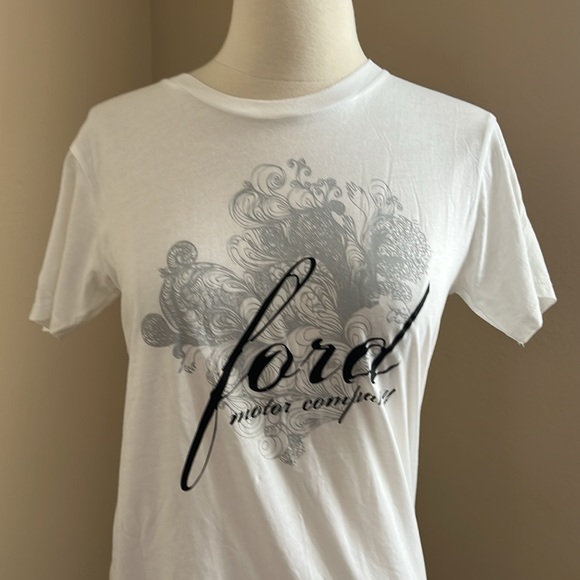 Ford White Short Sleeve Tee with Graphic Design - Picture 5 of 7